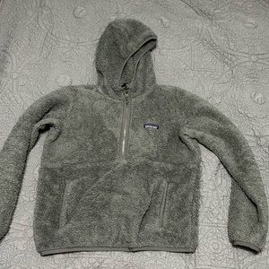 PATAGONIA PULL OVER WOMENS SIZE S